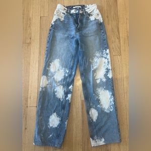 Pacsun 90’s boyfriend acid wash jeans, size 22